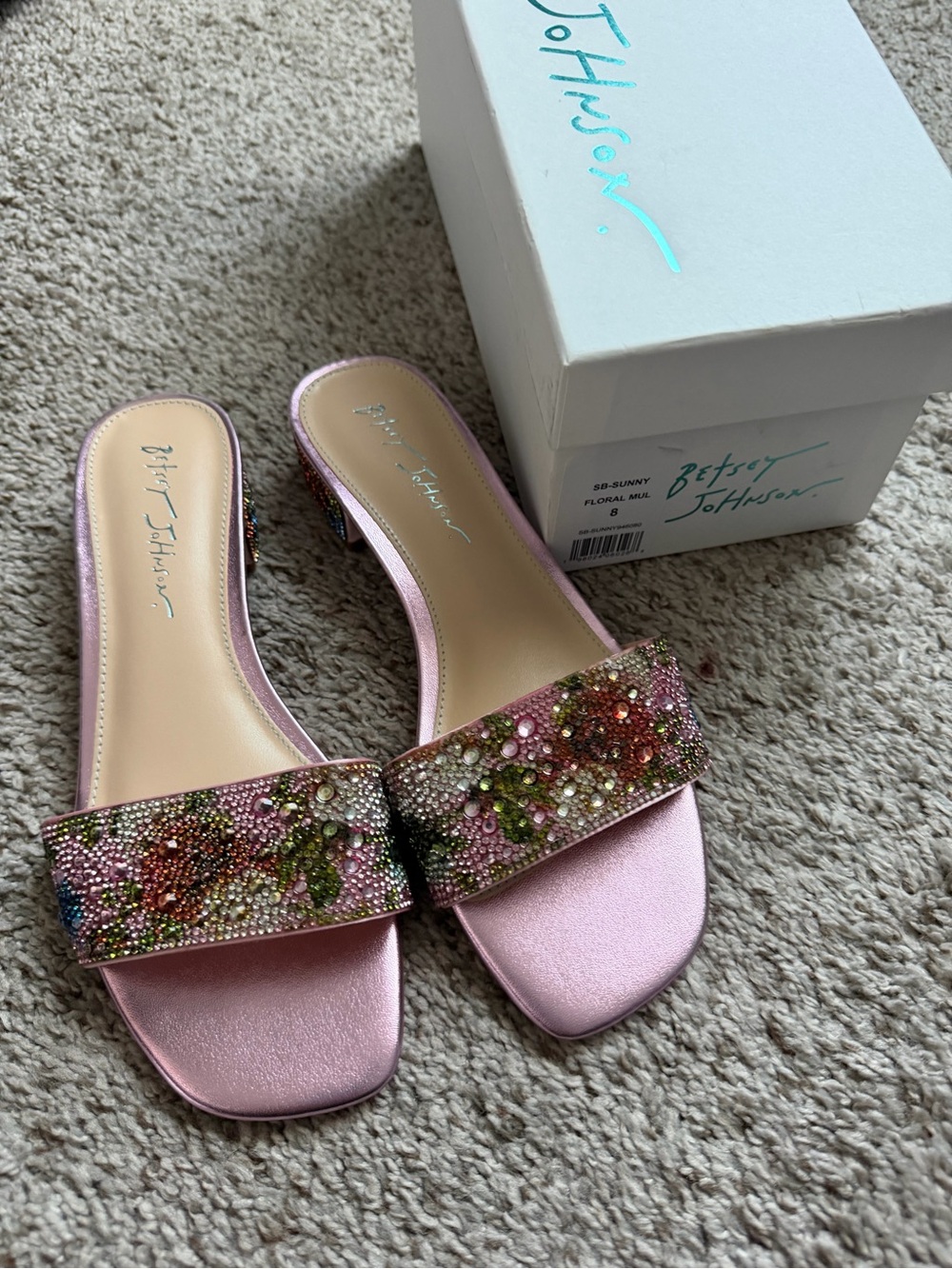 Betsey Johnson Pink Jeweled Floral Slide Mules NWT size 8